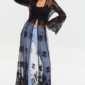 Forever 21 kimono lace cover up